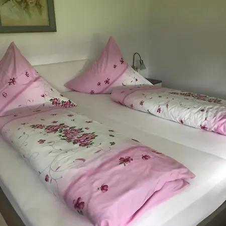 Ferienwohnung Maier Kreenheinstetten